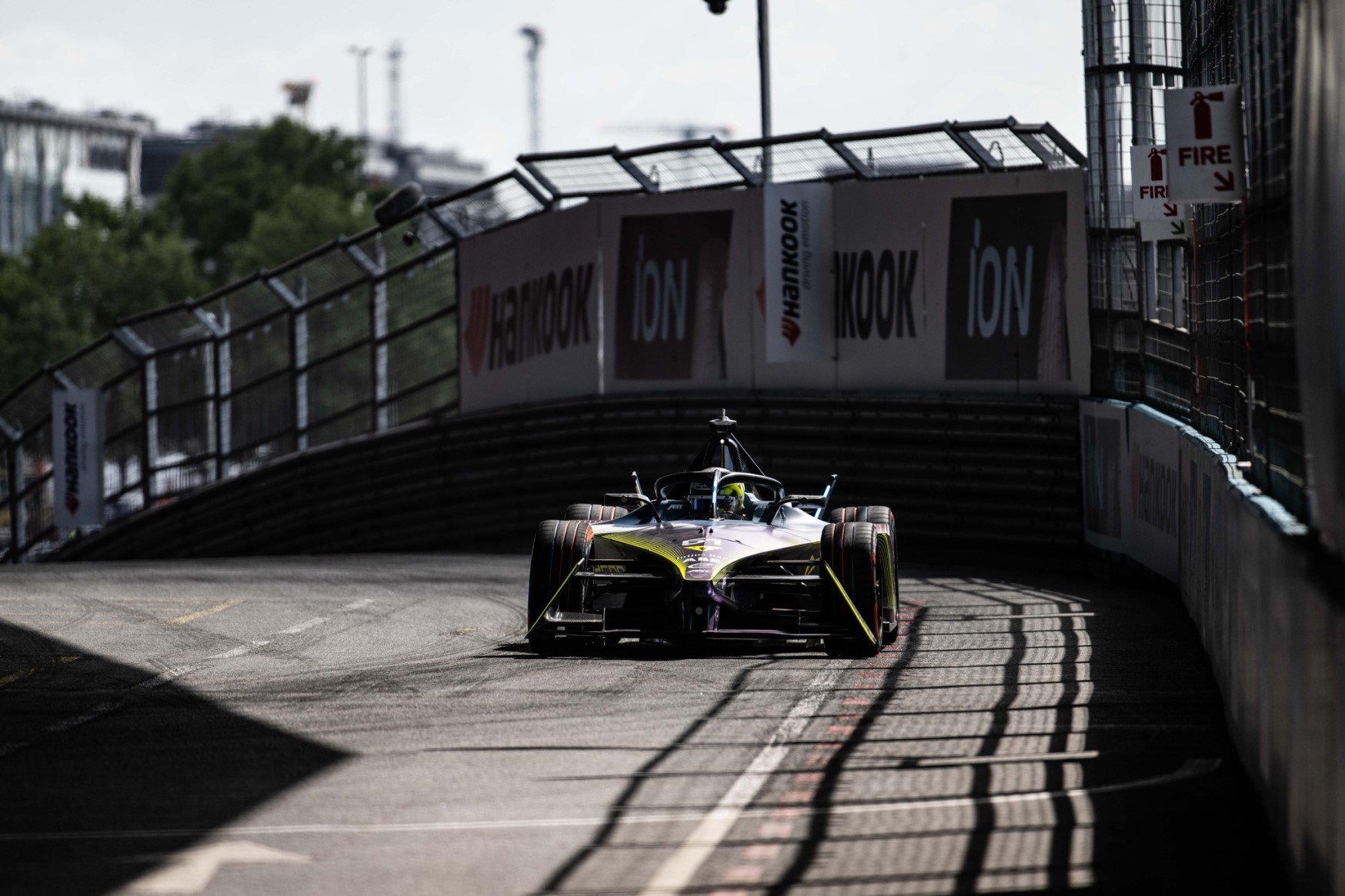 winners and losers from formula e’s frenzied 2023 finale