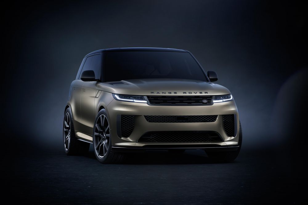 2024 range rover sport sv review: prototype ride-along