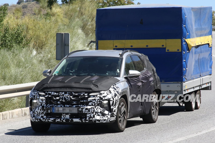 spy shots, hyundai tucson facelift spied testing its towing abilities