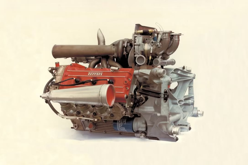 video, engine, design, what is a hot vee engine?