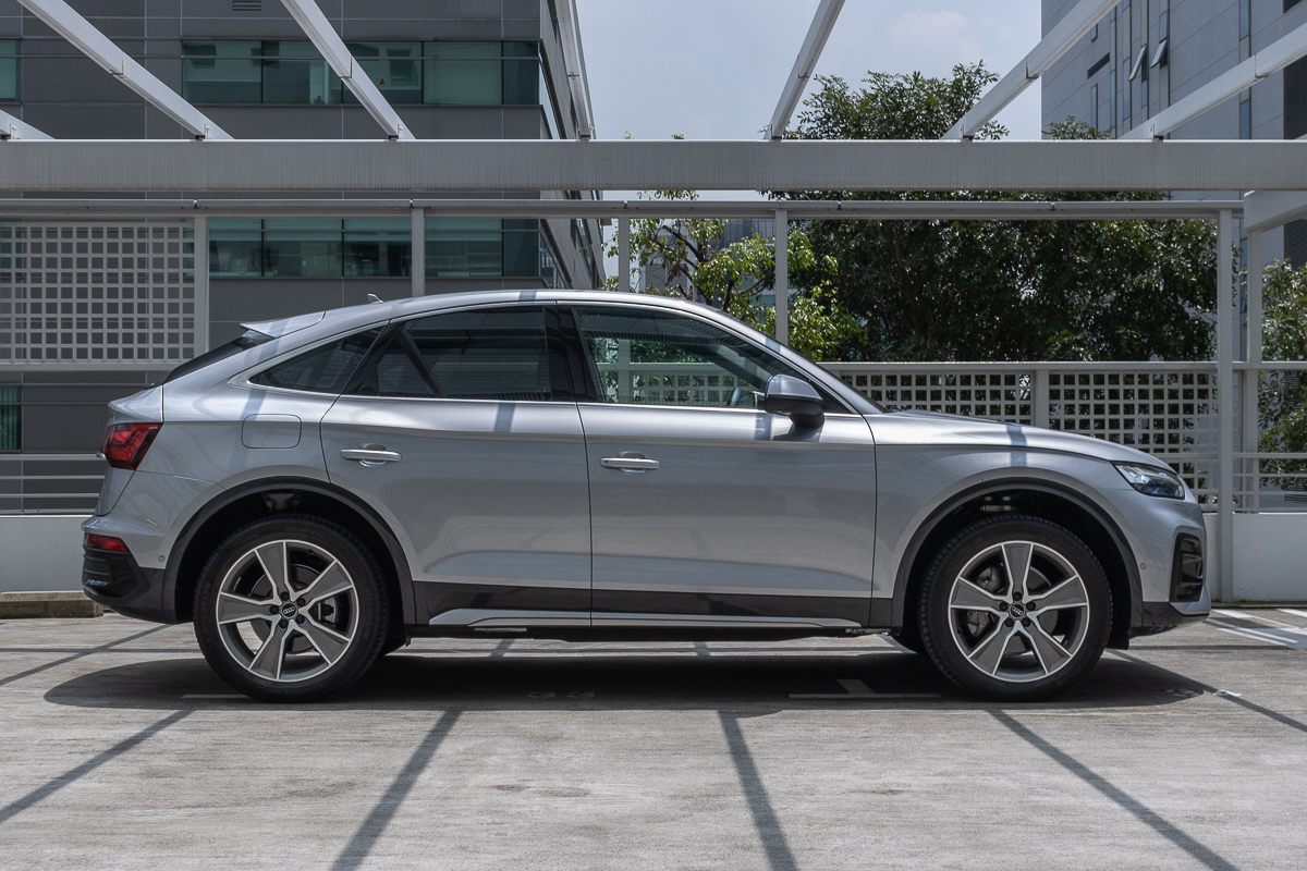 2023 Audi Q5 Sportback 2.0 40TFSI Singapore - Right side