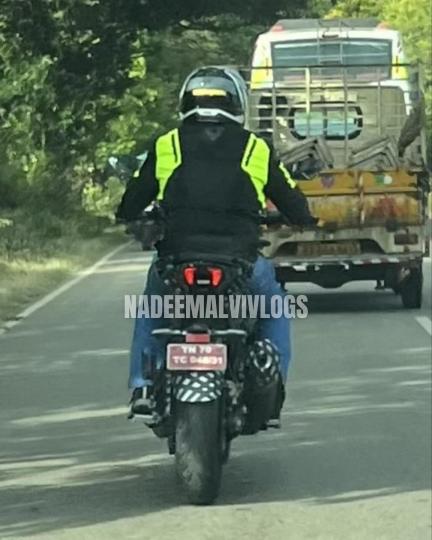 More images: TVS Apache RTR 310 naked bike spied, Indian, 2-Wheels, Scoops & Rumours, Apache RTR 310, Apache RR 310, spy shots