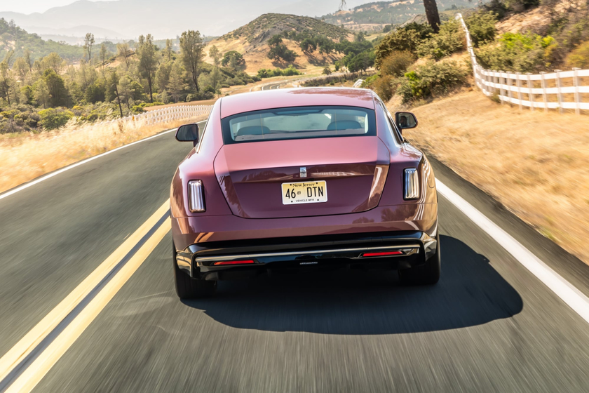 first drive, 2024 rolls-royce spectre first drive review: the fuel never mattered