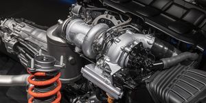 2025 Mercedes-AMG GLC 63 S E Performance Gets Supercar-Like 671 HP, 752 LB-FT