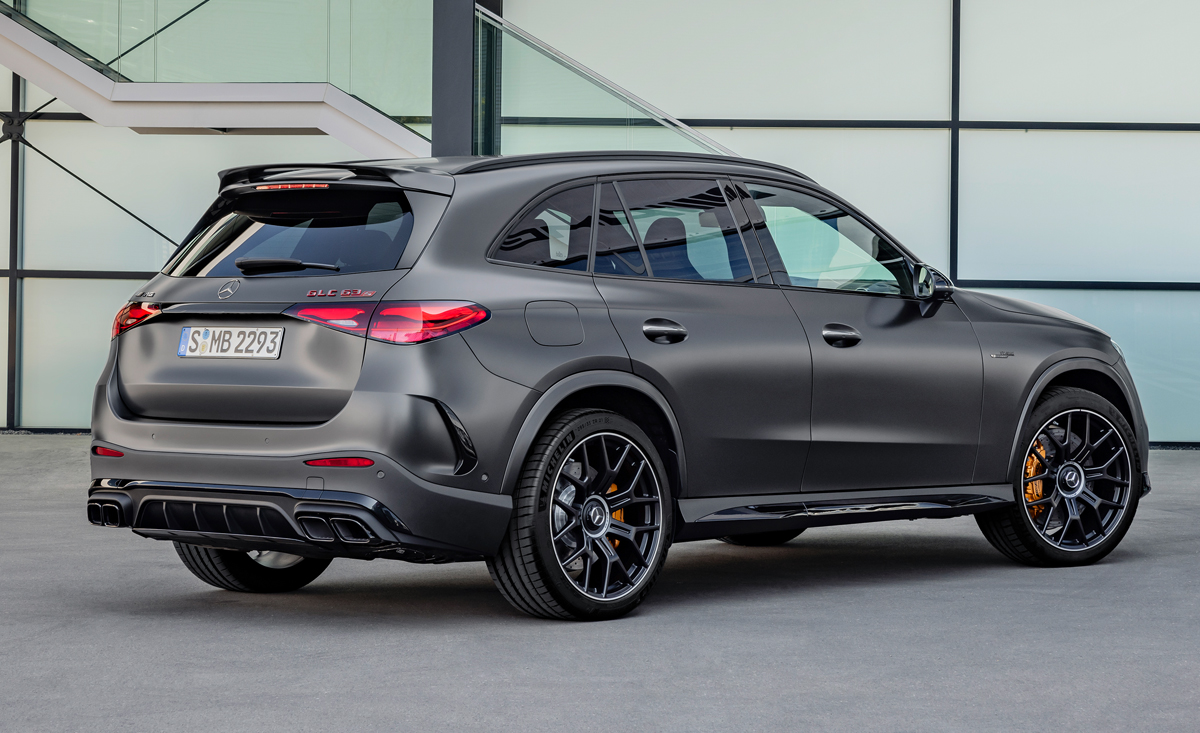 mercedes-amg, mercedes-amg glc, mercedes-amg glc43, mercedes-amg glc63 s, sporty mercedes-amg glc flagship revealed – new engines and features