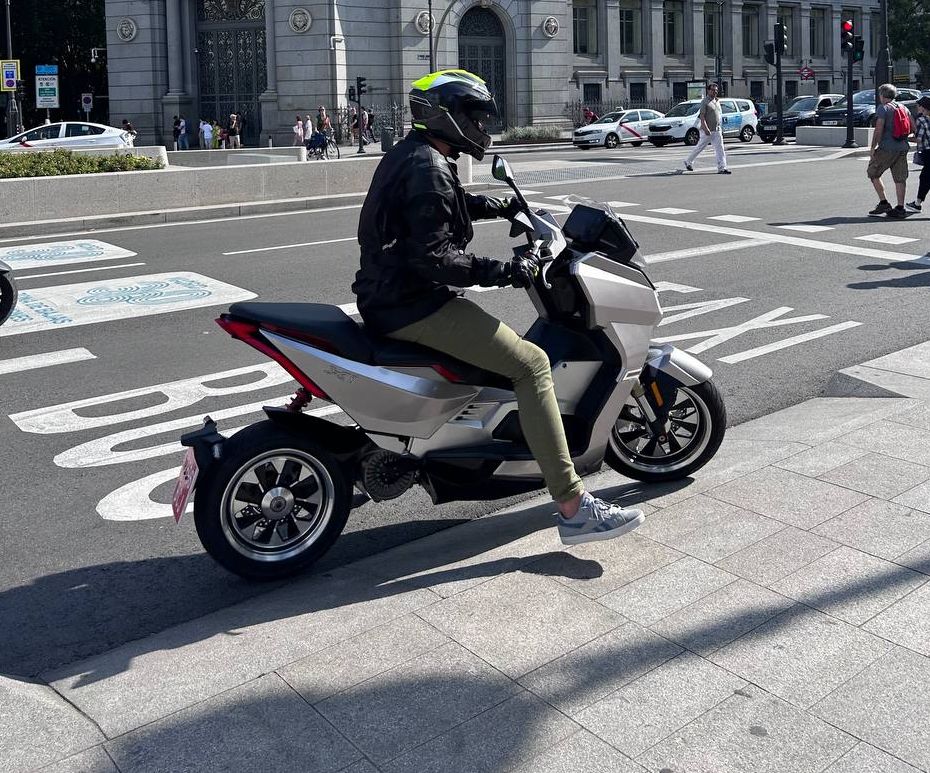 autos news, scorpio electric x1 motorcycle pre-production prototypes readied