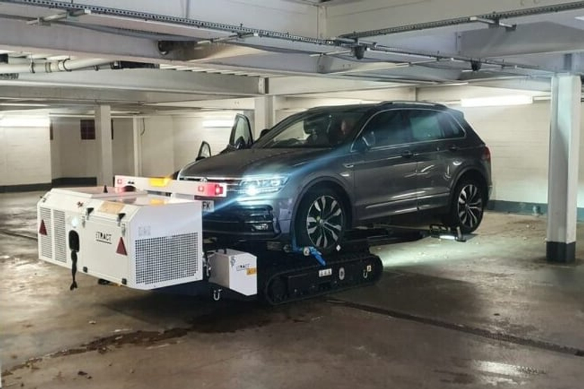 video, technology, this robot will auto-impound your car for illegal parking