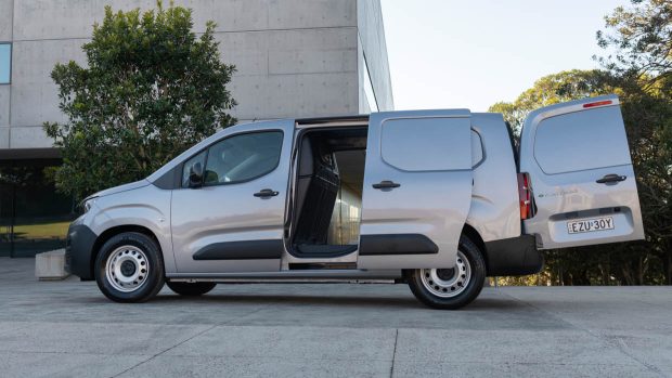 Peugeot E-Partner 2023: EV van price and specification