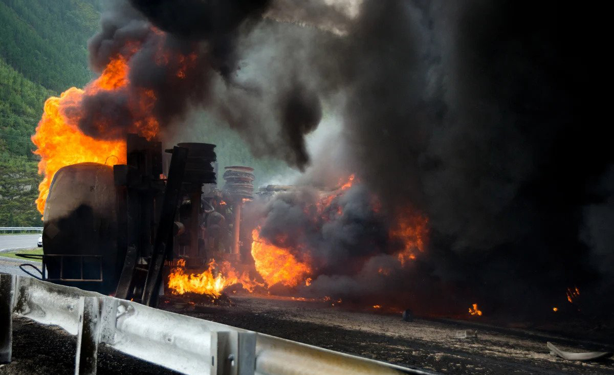 cape talk, road freight association, truck attacks, the reason behind recent truck burnings in south africa