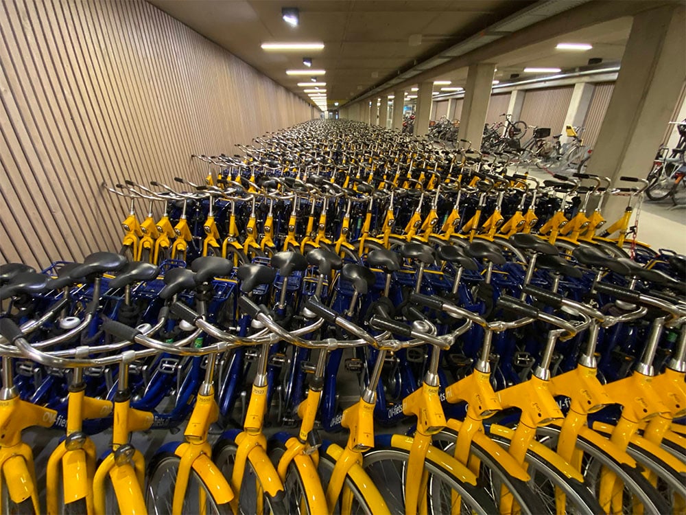 the world’s largest bicycle-parking facility is simply insane