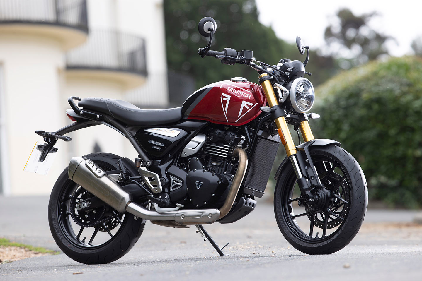 Triumph’s all-new entry-level single-cylinder Speed 400 opens up the prestigious British brand to everyone.