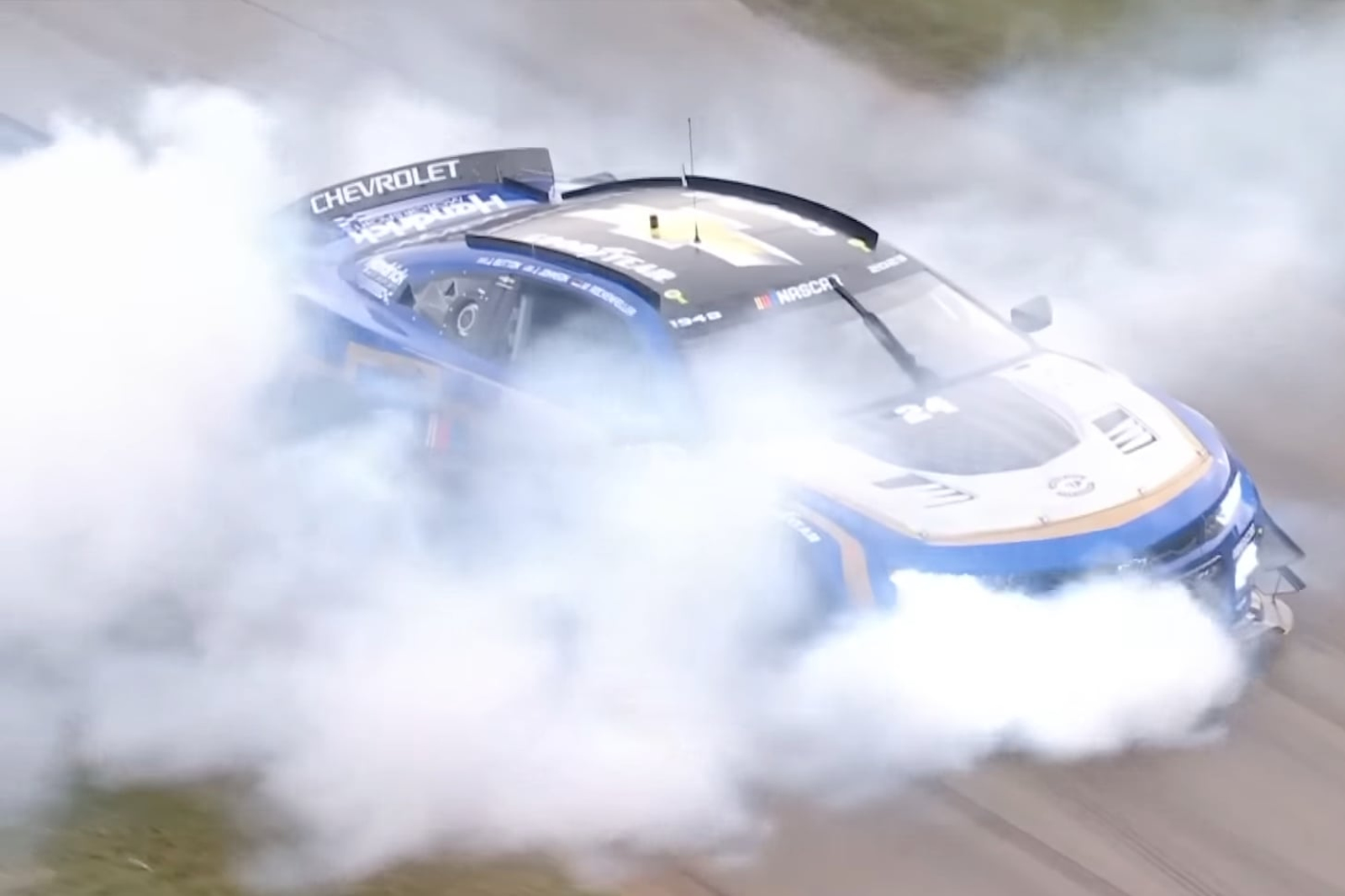video, motorsport, jenson button and his garage 56 camaro laid the best burnout ever at goodwood