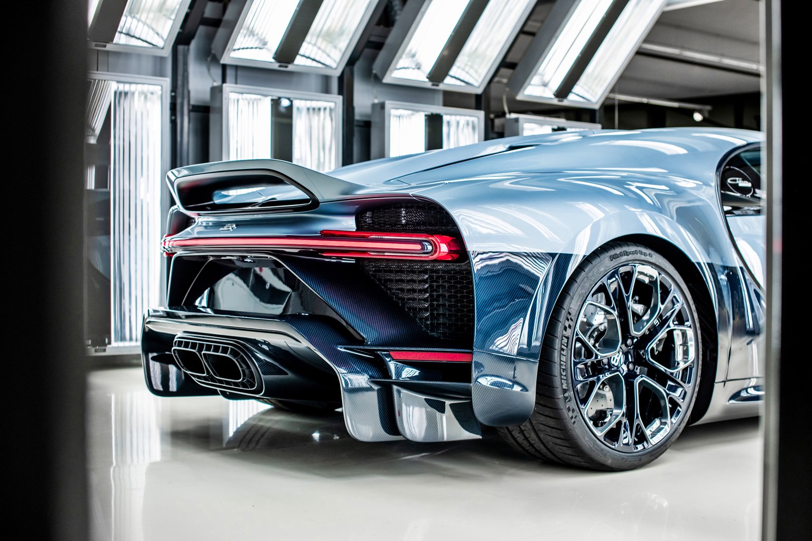 bugatti chiron’s successor is a hybrid v8