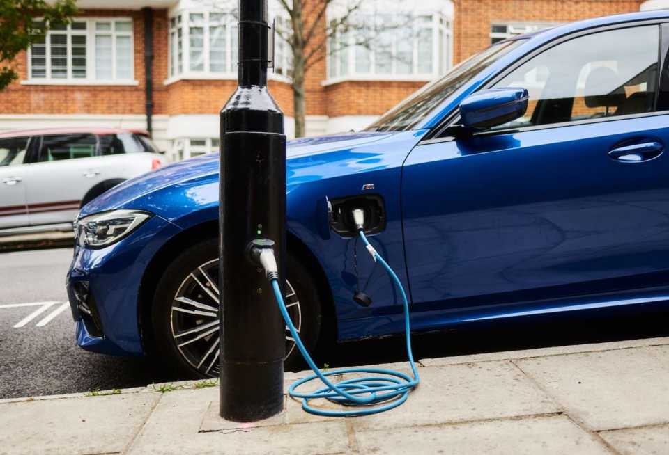 ev infrastructure, commercial, passenger transport, redbridge council expands residential ev charging network