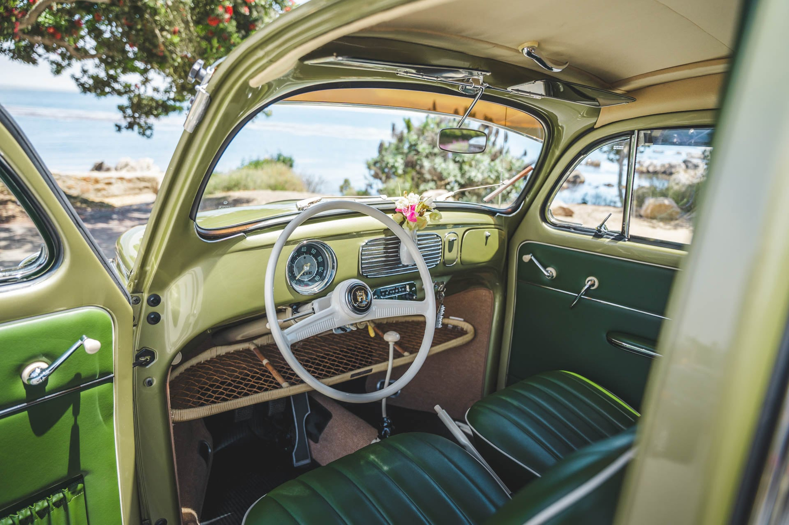 video, tastefully restored vw beetle looks immaculate inside out