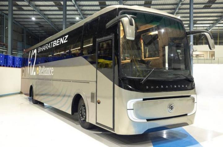 BharatBenz & Reliance unveil hydrogen fuel cell bus concept, Indian, Commercial Vehicles, BharatBenz, Hydrogen Fuel Cell Bus, Hydrogen Fuel Cell, Reliance