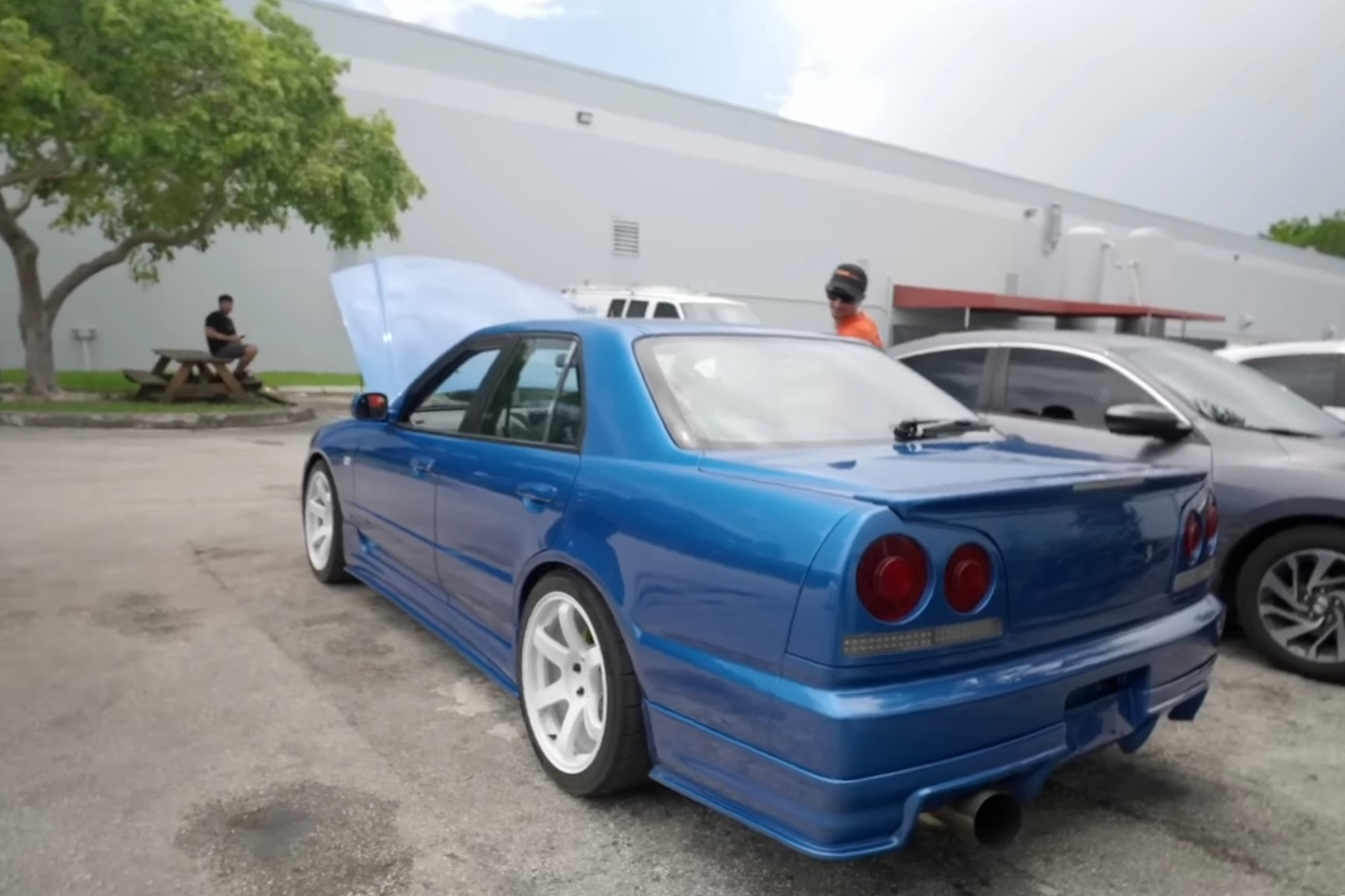 video, tuning, 800-hp nissan skyline r34 is a 4-door gt-r for the whole family