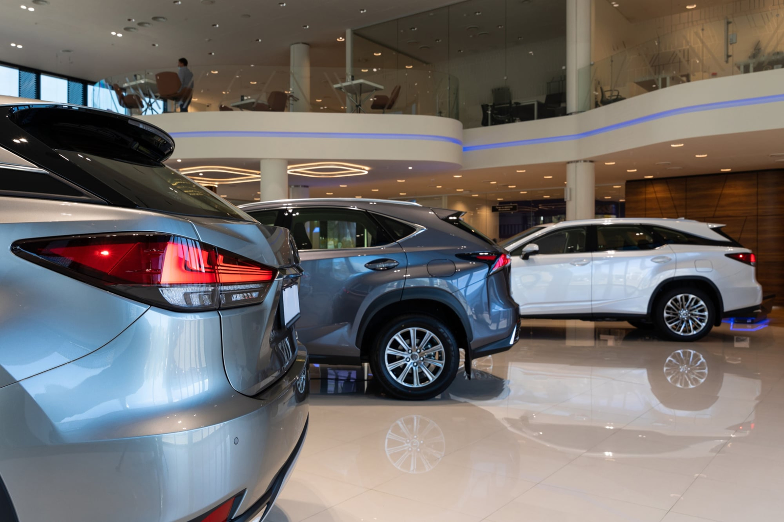 industry news, lexus and toyota achieve something at dealer level other brands don't