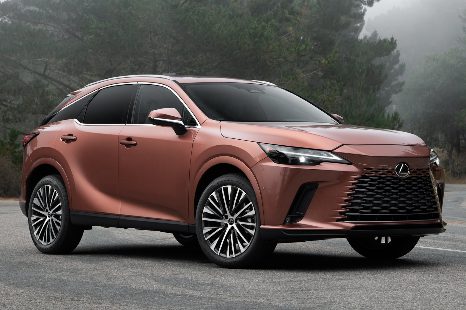 industry news, lexus and toyota achieve something at dealer level other brands don't