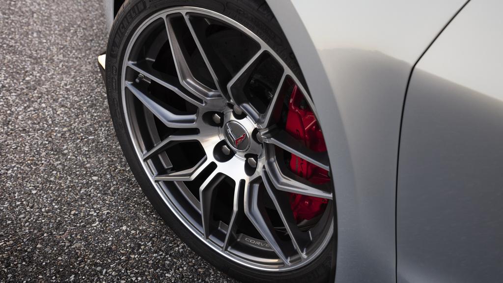 Technology, Motoring, Motoring News, Chevrolet announces prices for new Corvette Z06