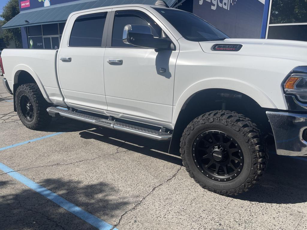 Aussies are not happy by the pick-up drivers’ obnoxious parking. Picture: Reddit, The Ford F-150 is one of America’s best-selling vehicles, and it is heading down under., American-style pick-up trucks are taking over Australian roads, and not everyone is a fan of the monster vehicles. Picture: Channel 9, Technology, Motoring, Motoring News, Aussies split over the super-sized US pick-up trucks clogging Aussie roads