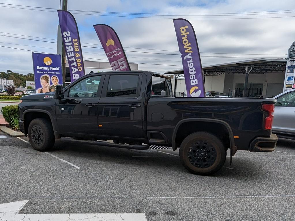 The trucks have been slammed for their impractical size. Picture: Reddit, Aussies are not happy by the pick-up drivers’ obnoxious parking. Picture: Reddit, The Ford F-150 is one of America’s best-selling vehicles, and it is heading down under., American-style pick-up trucks are taking over Australian roads, and not everyone is a fan of the monster vehicles. Picture: Channel 9, Technology, Motoring, Motoring News, Aussies split over the super-sized US pick-up trucks clogging Aussie roads