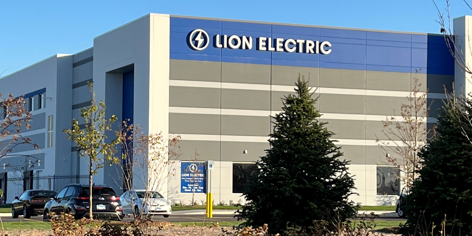 electric buses, electric trucks, illinois, joliet, lion electric, lion electric opens factory in illinois