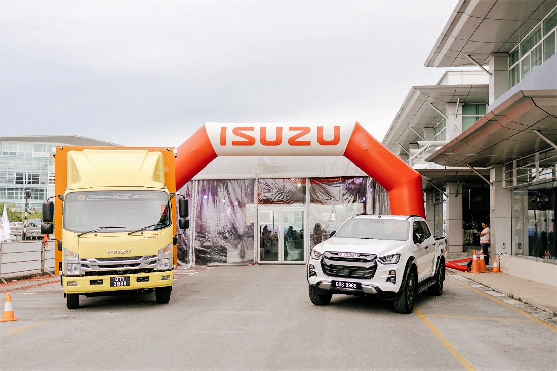 dealership, isuzu, isuzu malaysia, malaysia, rhino motors sdn bhd, rhino motors is first 3s dealership in east malaysia with latest isuzu retail design