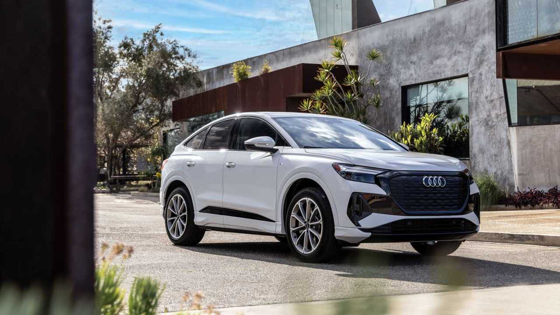 audi's electric suv lineup receives top iihs ratings