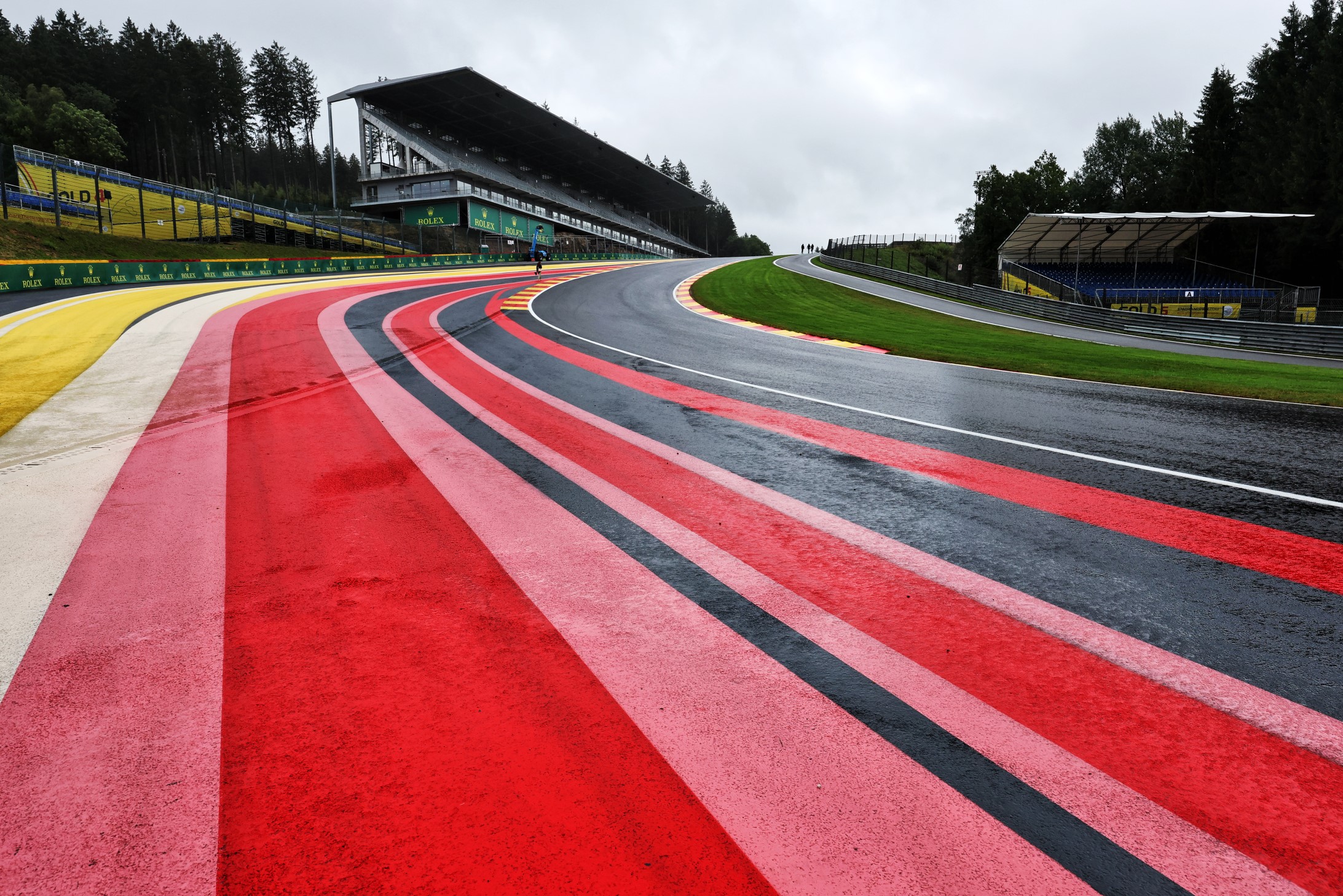 f1 drivers want ‘bold’ calls to delay/cancel belgian gp sessions