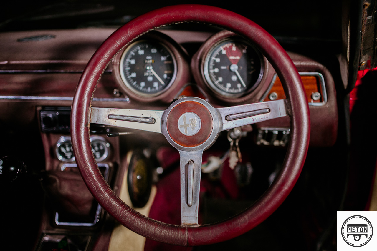 alfa romeo teases vintage steering wheel for new supercar
