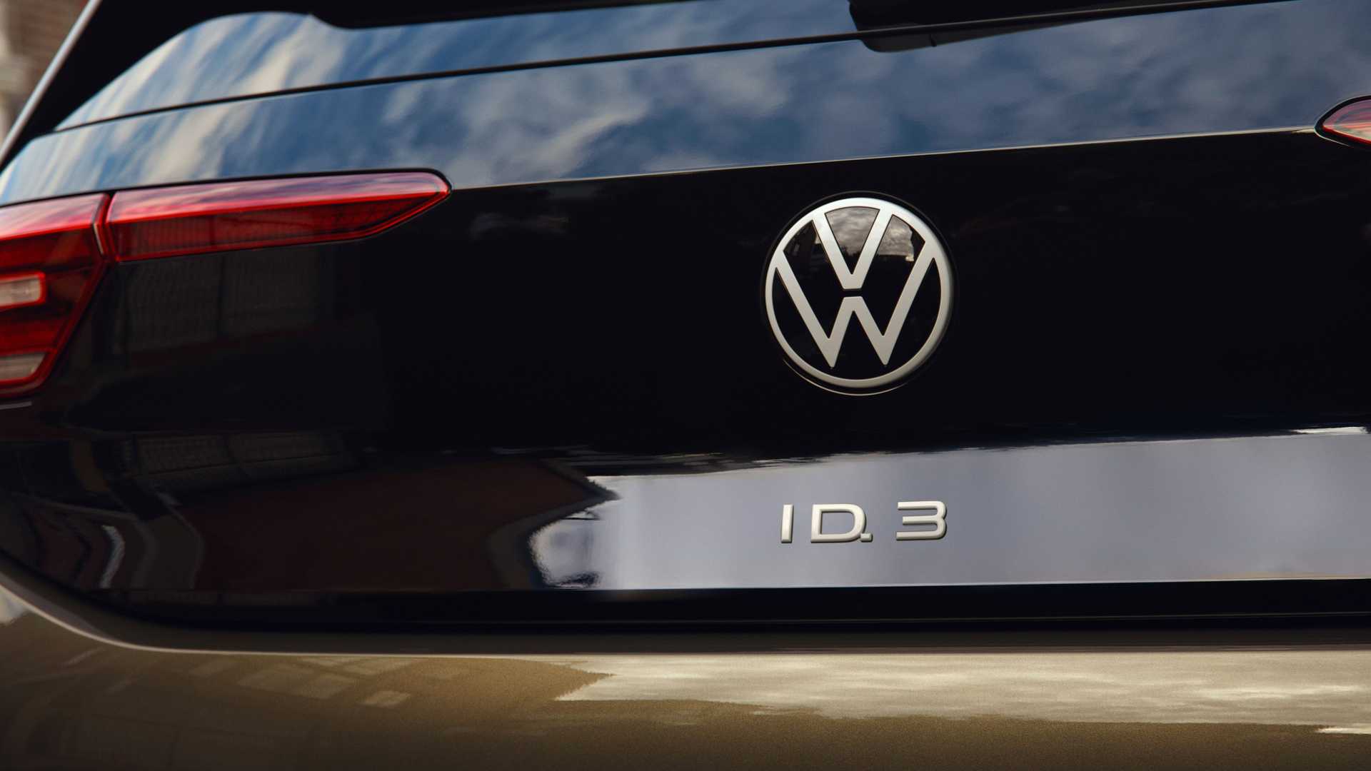 volkswagen id.3 gets over 10,000 orders in china following price cuts