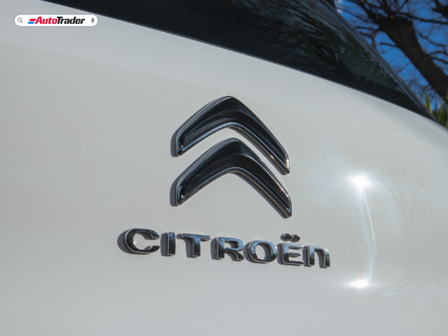 citroën c3 (2023) review - style on a budget