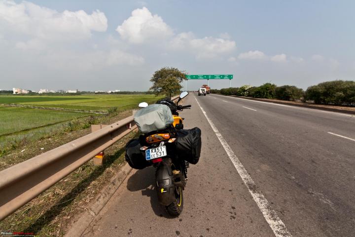 Should large capacity motorbikes be allowed on Expressways?, Indian, Member Content, Superbikes, motorcycles, expressways, Highways