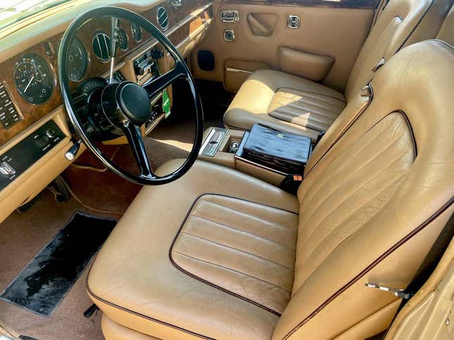 at $9,500, is this long dormant 1979 rolls-royce siler shadow ii an elegant deal?
