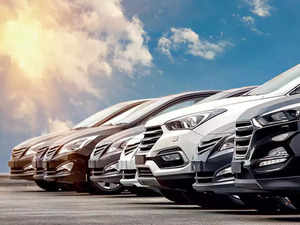 pv sales, vehicle sales, passenger vehicle, srivastava, passenger vehicle sales, maruti suzuki india senior executive officer, fada, passenger vehicle sales set to cross 10 lakh mark in festive period this year