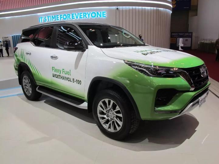 Toyota unveils Fortuner Flexy Fuel that runs on 100% bioethanol, Indian, Toyota, Other, Fortuner, flex fuel, International