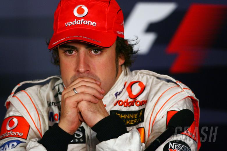 ex-mclaren employee digs out fernando alonso: “how not to be a team player”