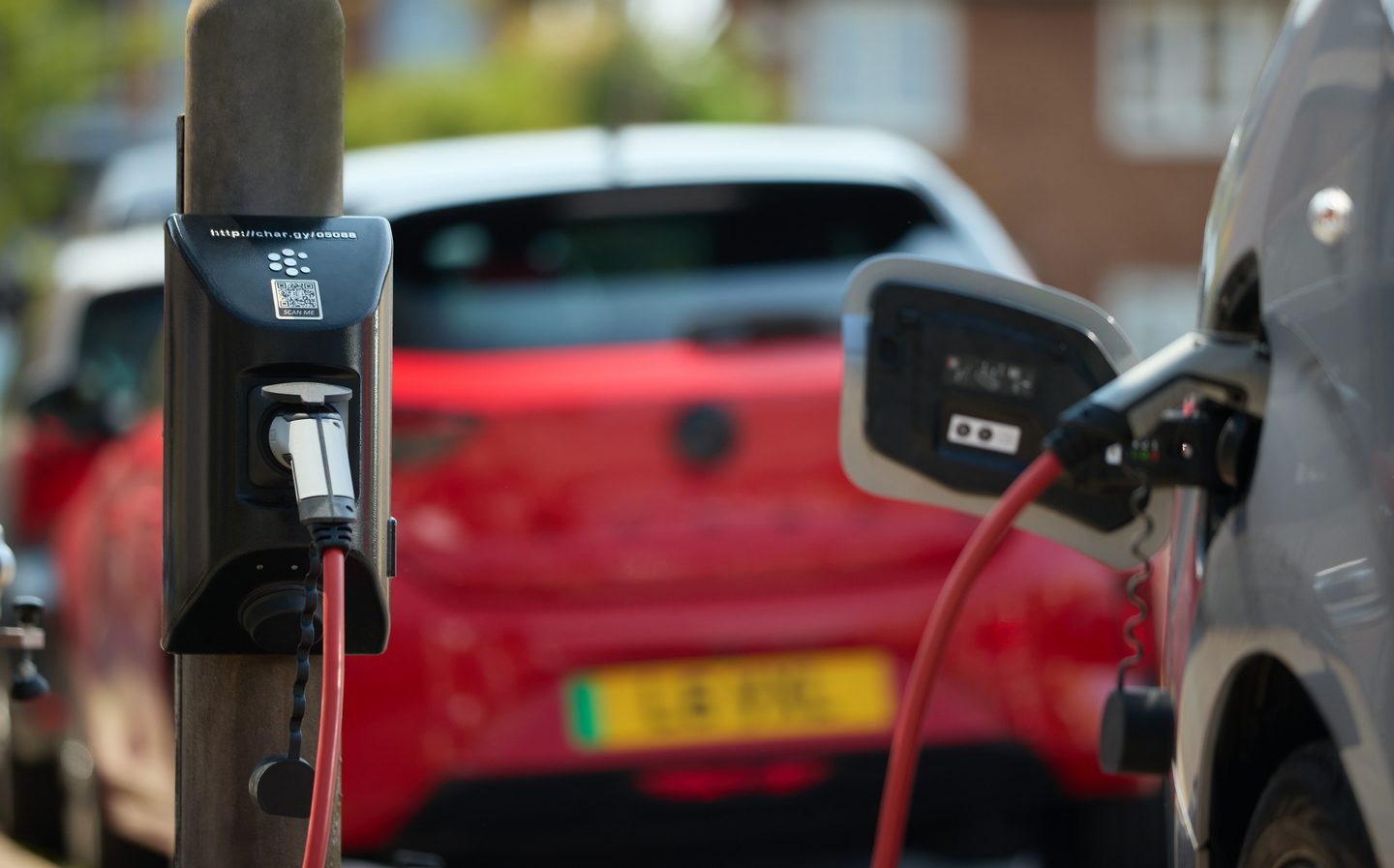 charging points, electric streets of britain, infrastructure, on-street charging, vauxhall, vauxhall to boost electric car on-street charging with data and funding for councils