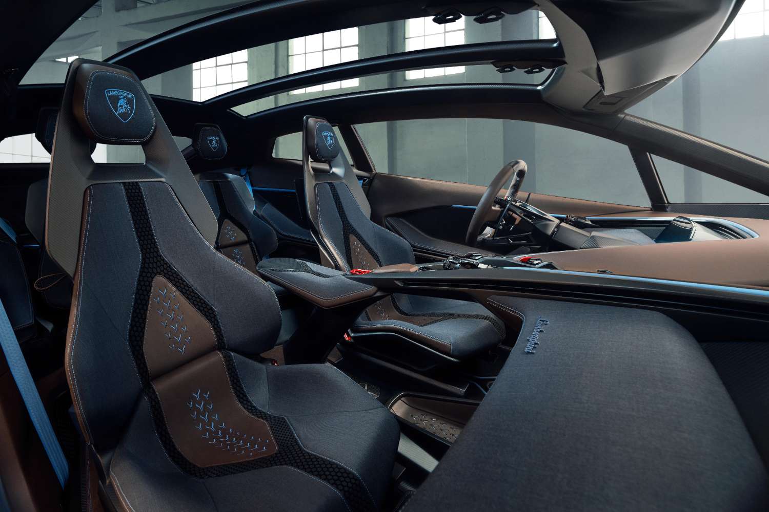 Lamborghini-lanzador-EV-interior