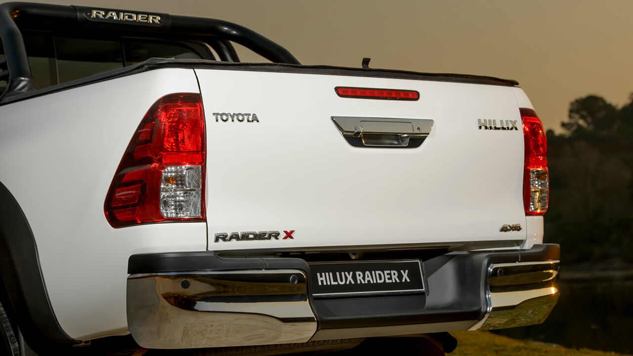 toyota, toyota hilux, toyota hilux raider, toyota hilux raider x, new limited-edition toyota hilux – what you get for r704,000