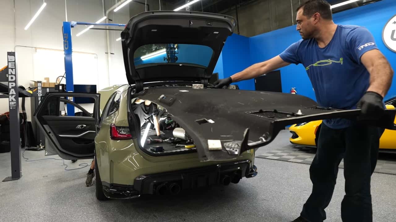 BMW M3 wagon gets carbon fiber rood upgrade