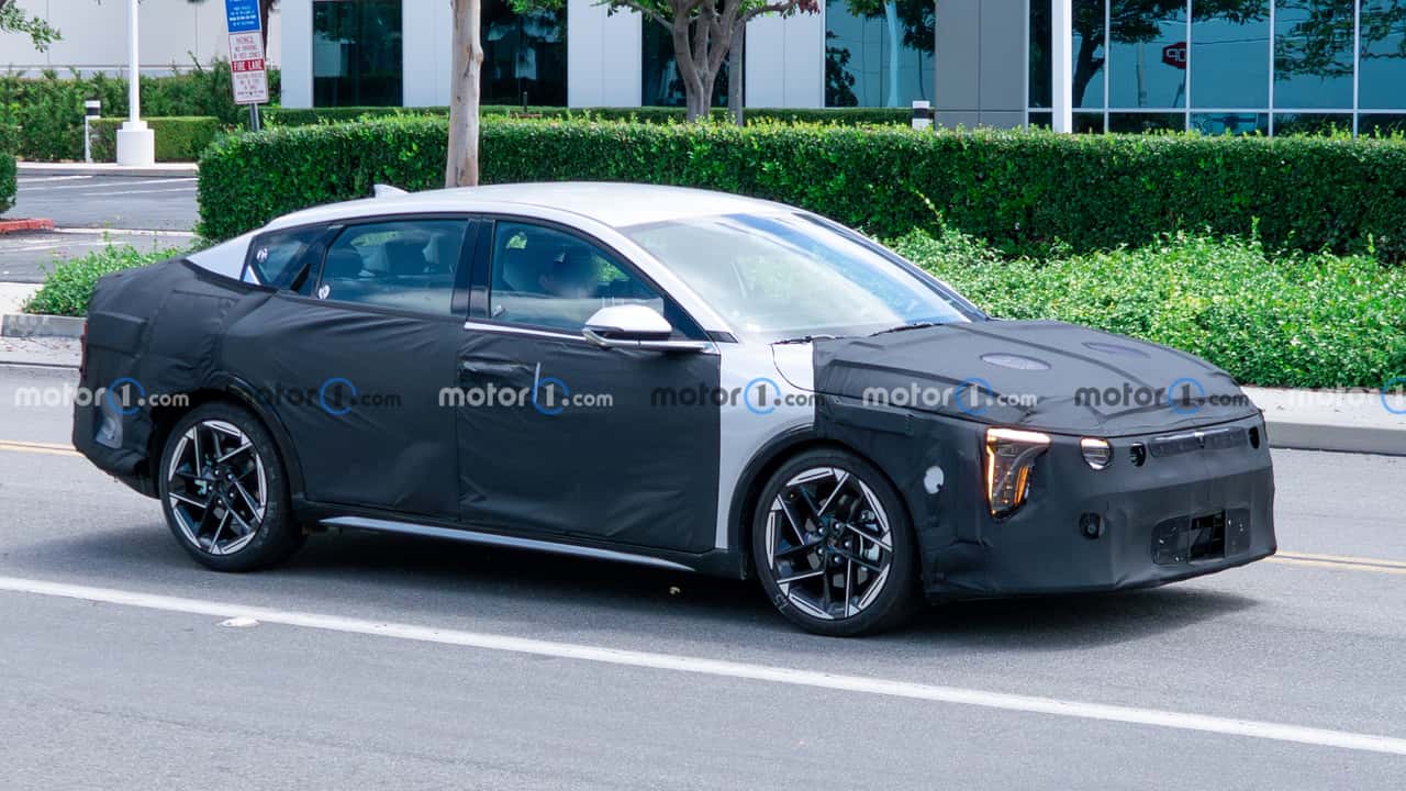 new kia forte spied for the first time, could be called k4