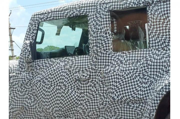 Mahindra Thar 5-door spied with a larger touchscreen, Indian, Mahindra, Scoops & Rumours, Mahindra Thar, spy shots
