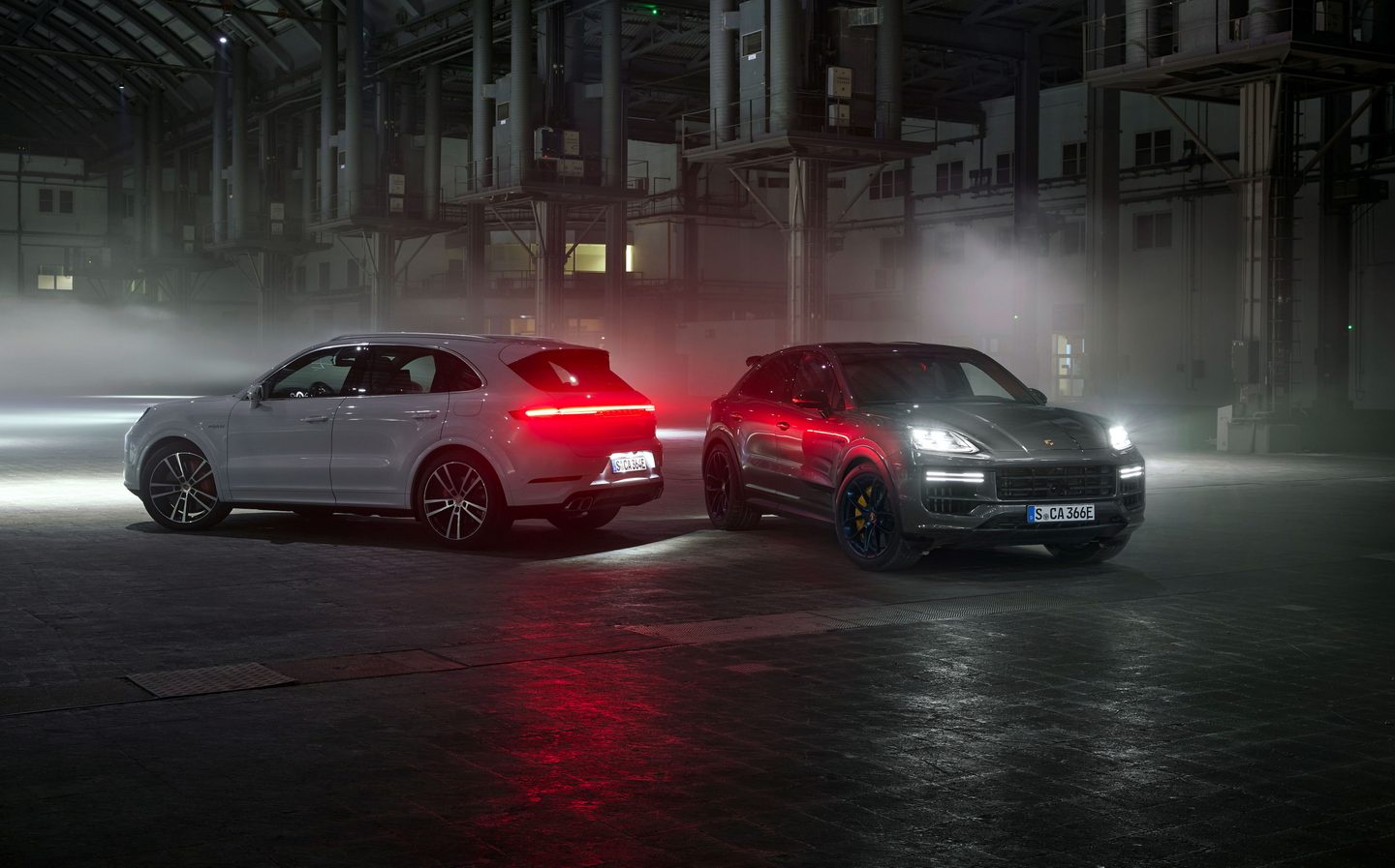 cayenne, hybrid, phev, porsche, turbo, porsche cayenne turbo e-hybrid gets 729bhp to become most powerful variant of the big suv yet