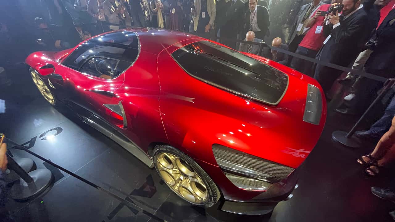 alfa romeo 33 stradale is company's last combustion-powered supercar