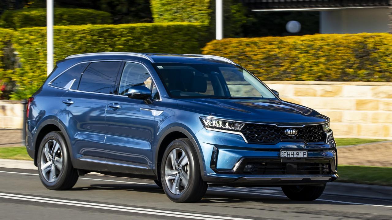 The Kia Sorento is one of the country’s best-selling large SUVs. Picture: Mark Bean., Technology, Motoring, Motoring News, Kia Sorento recalled over faulty indicators