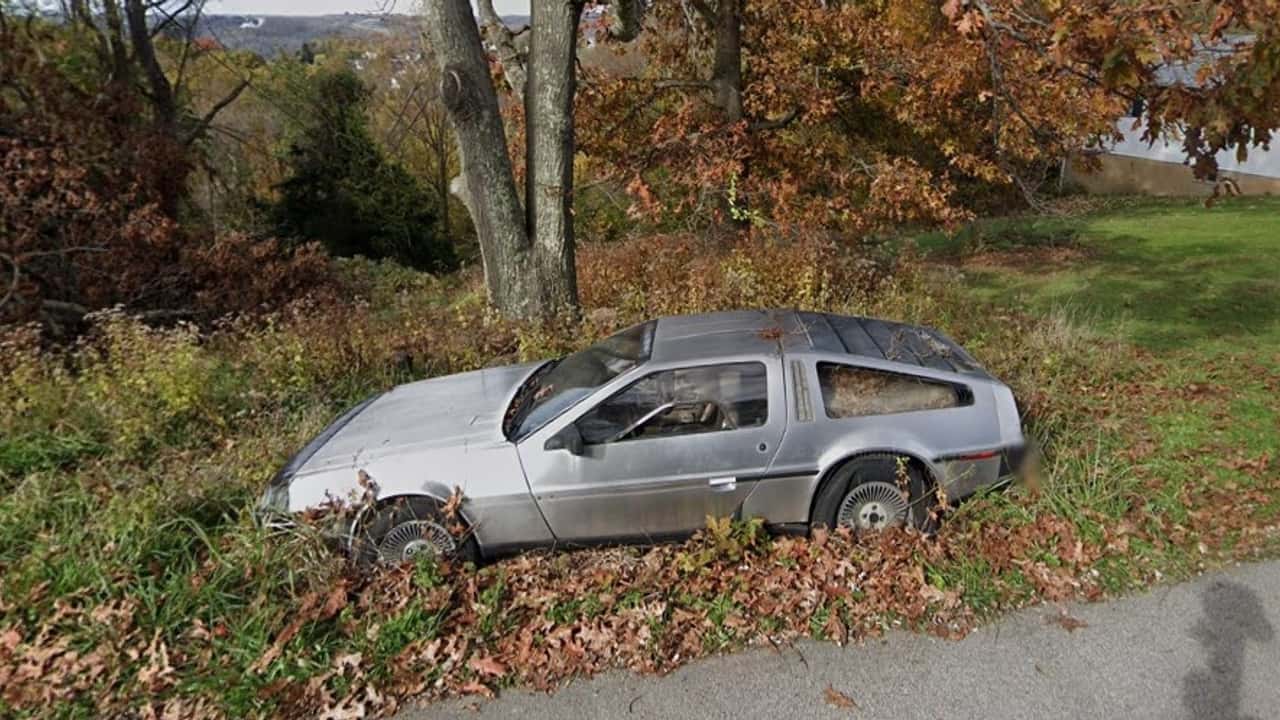 abandoned delorean found on google maps in west virginia