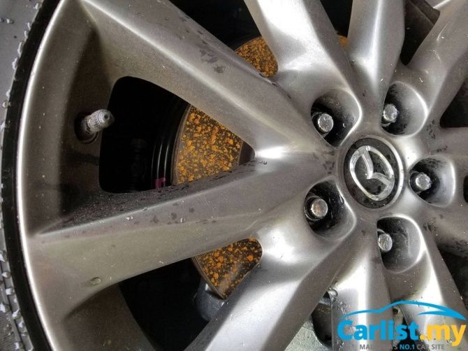car owners' guides, rust on brake discs - should you worry? here's what you should know!