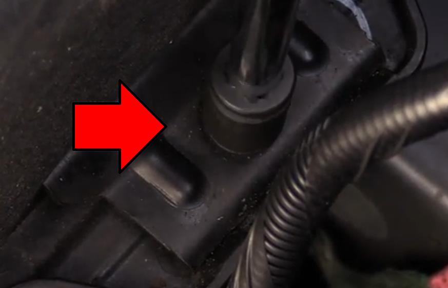 how to replace the car battery on a hyundai tucson
